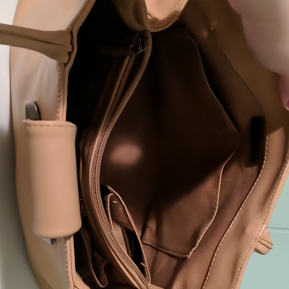 Purse - Picture 5 of 6